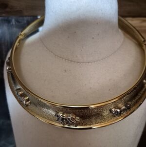 Vintage Gold Textured Necklace